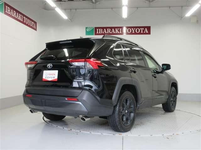 RAV42.0 アドベンチャー オフロードパッケージ 4WD