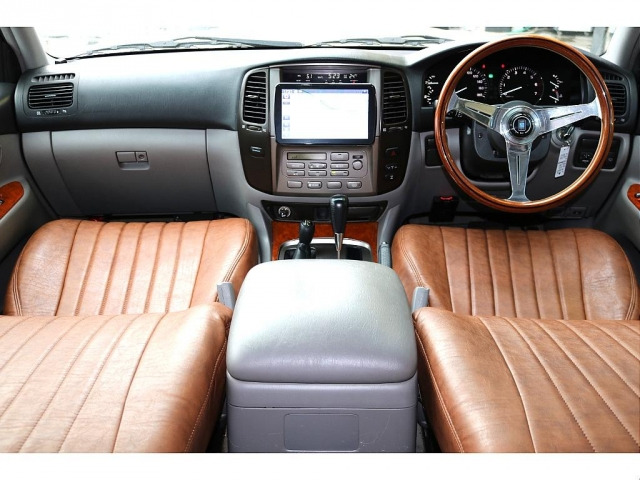 ランドクルーザー1004.7 VXリミテッド 4WD