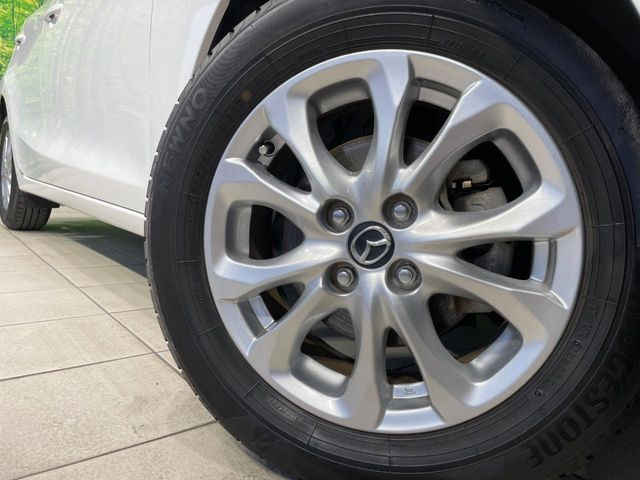 �y����15�C���`�A���~�z�C�[���z�O�ςɃ}�b�`���������A���~�z�C�[���𑕒����Ă���܂��B�e��ЊO�A���~�z�C�[����A�X�^�b�h���X�^�C�����戵�����Ă���܂��B���񂲑��k����������
