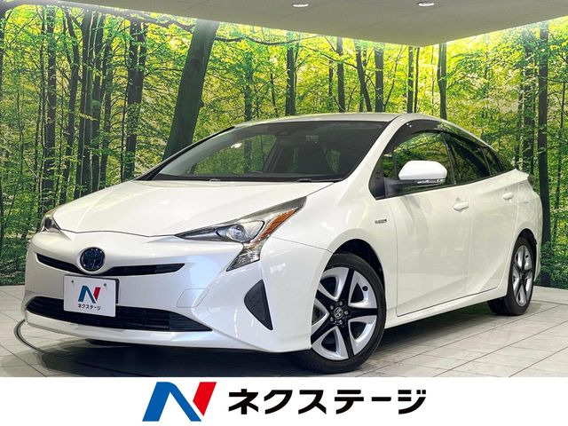 プリウス1.8 S