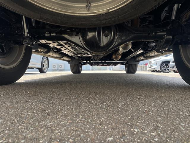 ハイラックス2.4 Z ブラック ラリー エディション ディーゼル 4WD