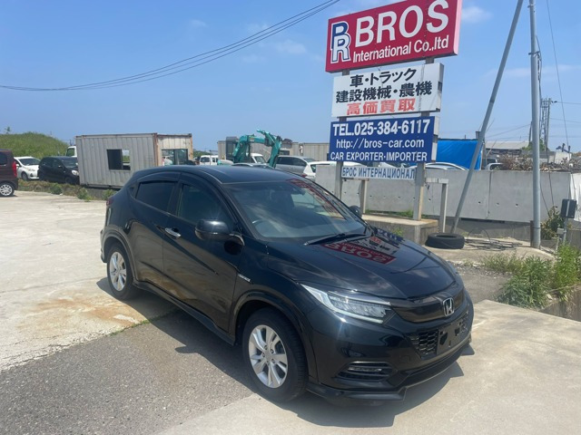 ヴェゼル1.5 ハイブリッド RS ホンダセンシング