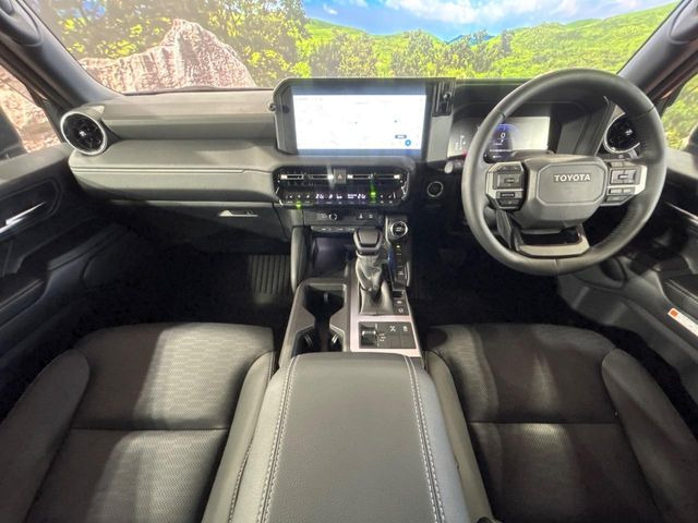 ランドクルーザー2502.8 VX ディーゼル 4WD