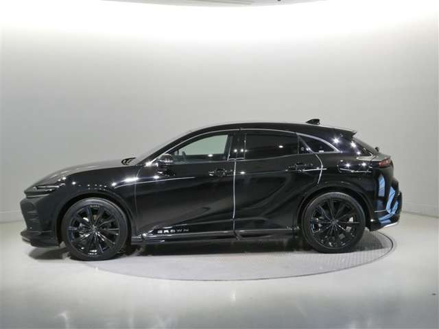クラウンスポーツ2.5 Z E-Four 4WD