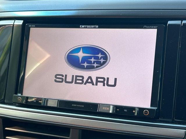 �y�����i�r�z�l�C�̏����i�r�𑕔����Ă���܂��B�i�r�̎g���₷���͂������A�I�[�f�B�I�@�\���[��!�L�����v�◷�s�͂������A�ʋ΂┃�����ȂǕ��i�̃h���C�u���y�����Ȃ�͂���