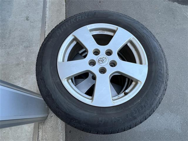 RAV42.4 X 4WD