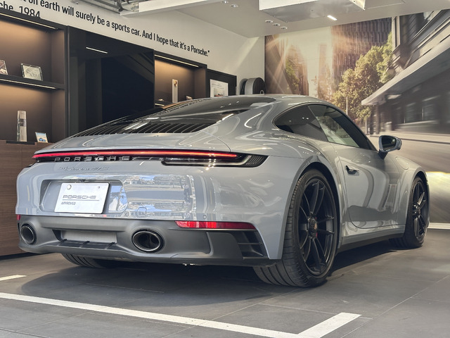911カレラ GTS