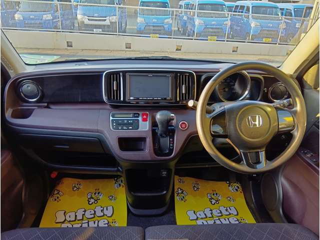 N-ONEプレミアム 4WD