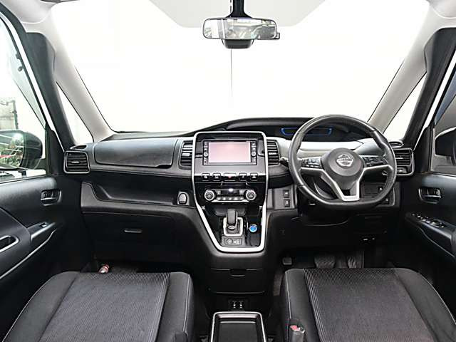 セレナ1.2 e-POWER ハイウェイスターV
