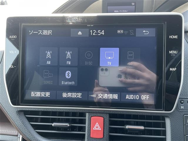 エスクァイアハイブリッド1.8 Gi
