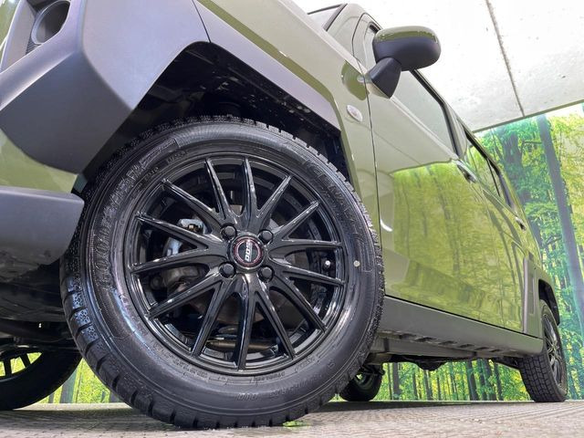 �y15�C���`�A���~�z�C�[���z�O�ςɃ}�b�`�����A���~�z�C�[���𑕒����Ă���܂��B�e��A���~�z�C�[����A�X�^�b�h���X�^�C�����戵�����Ă���܂��B���񂲑��k����������
