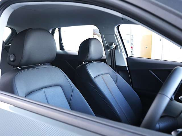 Q235 TFSI アドバンスド