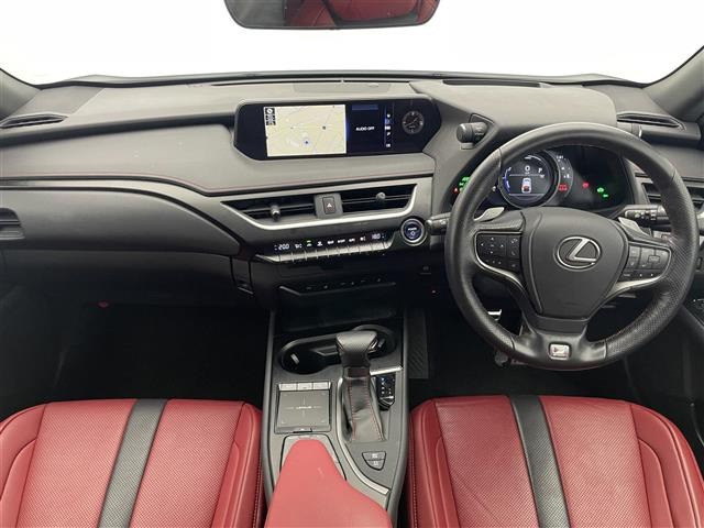 UX250h Fスポーツ
