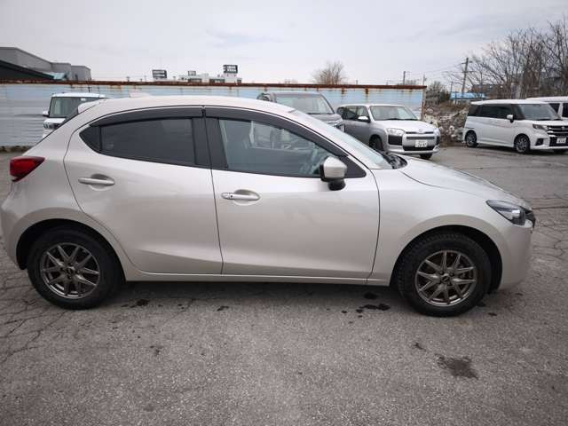 MAZDA21.5 15BD 4WD