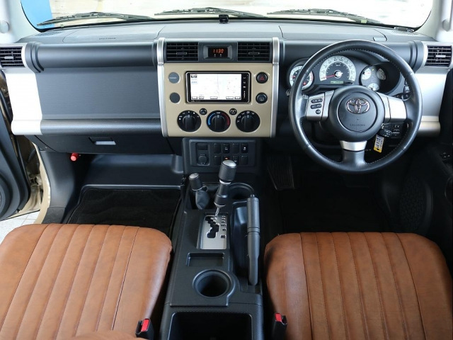 FJクルーザー4.0 カラーパッケージ 4WD