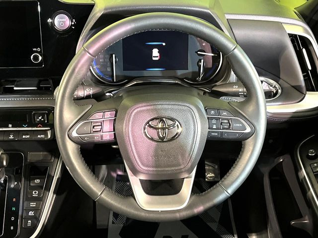�y�����v�����X�e�A�����O�z�㎿�Ȋv���g�p���邱�ƂŁA��ɂ����������݂ƂĂ��^�]���₷���n���h���ł���