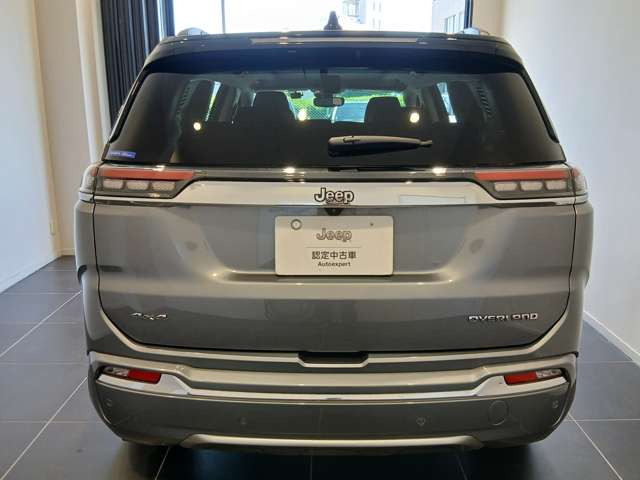 コマンダー2.0 オーバーランド ディーゼル 4WD