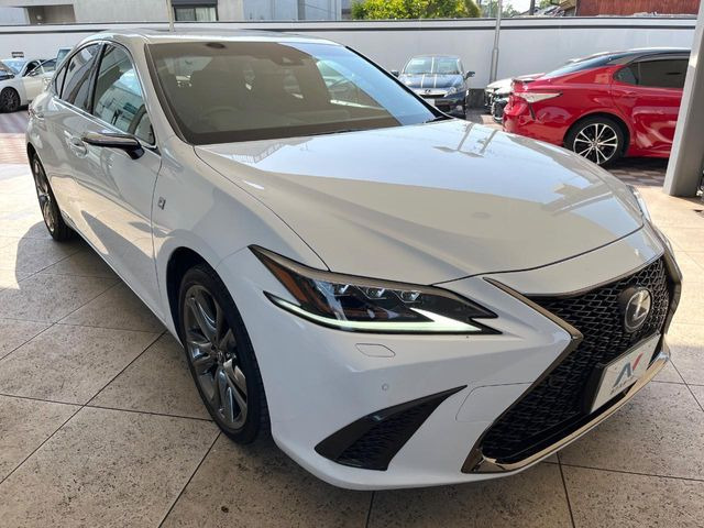 �������x�̃K���X�疌�ŝ����͂������A�㎿�ȃc���E����������B���O����_���J�����؂Ȉ��Ԃ�ی삵�A�F�����E�򉻂�h�~�B�u�e�X�v���b�V���R�[�g�v�A�u�e�v���~�b�T�R�[�g�v���炨�I�т��������܂��B