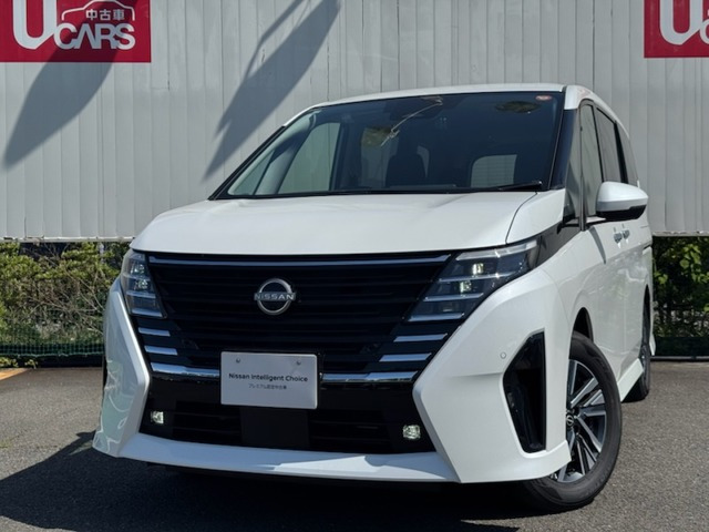 セレナ1.4 e-POWER ハイウェイスターV