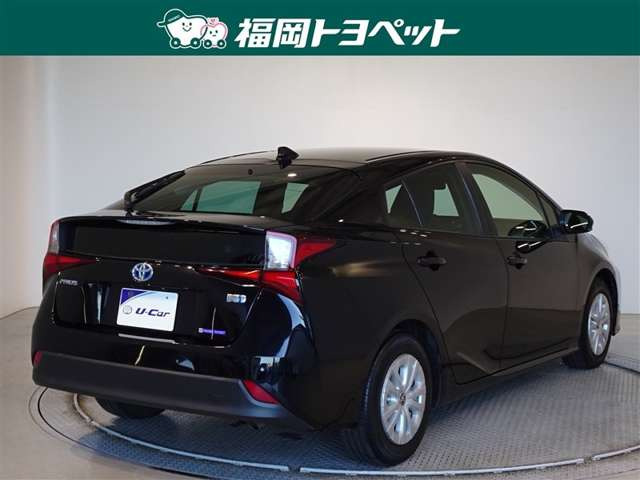 プリウス1.8 S