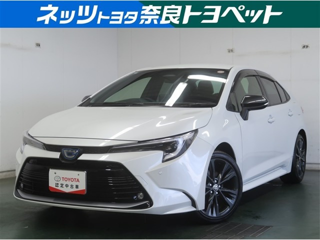 カローラ1.8 ハイブリッド W×B