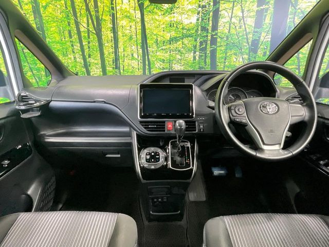 ヴォクシー2.0 ZS 煌II