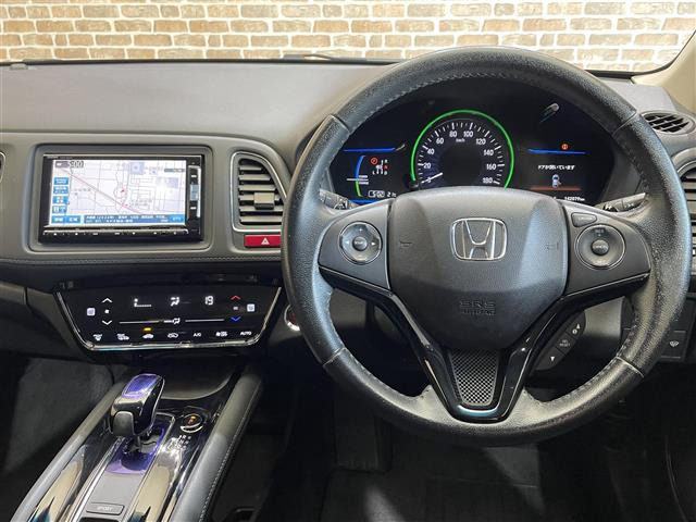 ヴェゼル1.5 ハイブリッド X 4WD