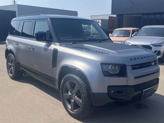 ディフェンダー110 X ダイナミック HSE 3.0L D300 ディーゼル 4WD