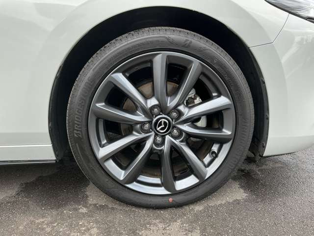 MAZDA3ファストバック1.8 XD ツーリング