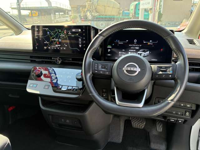 セレナ1.4 e-POWER ハイウェイスターV