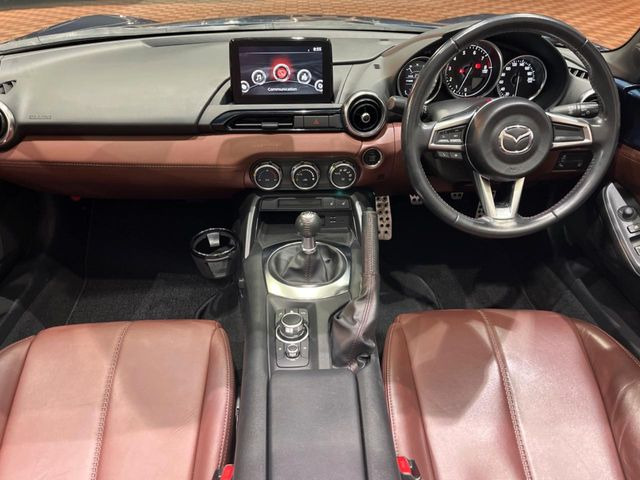 ロードスター1.5 レッド トップ