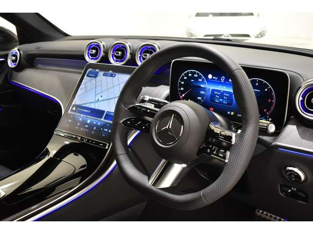 GLCクーペ220d 4マチック AMGラインパッケージ(ISG) 4WD
