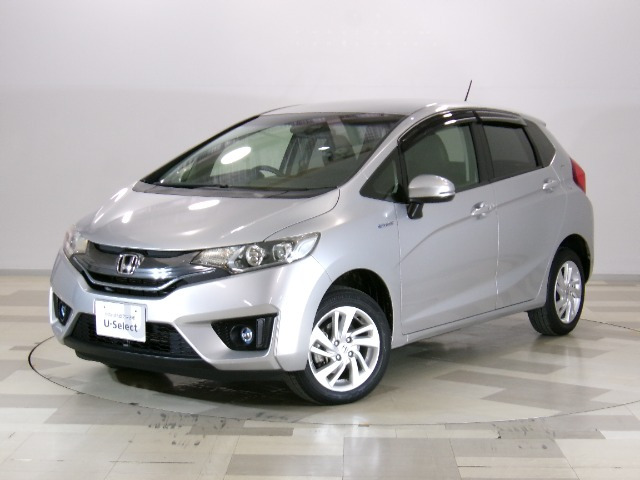 フィット1.5 ハイブリッド Lパッケージ 4WD