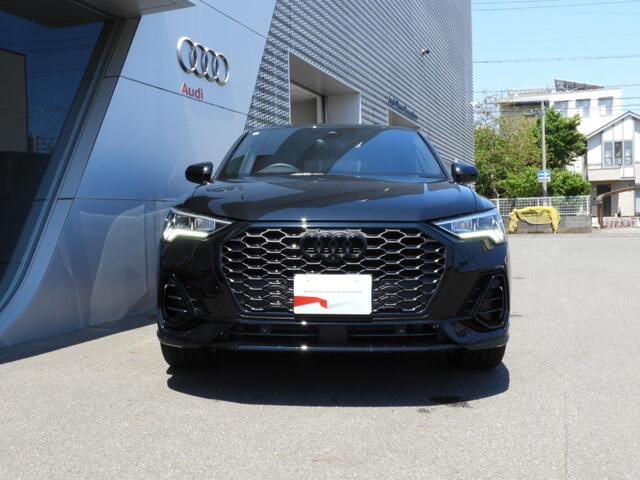 Q3スポーツバック35 TFSI Sライン