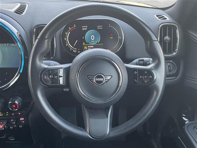 ミニクロスオーバークーパー D シャドーエディション