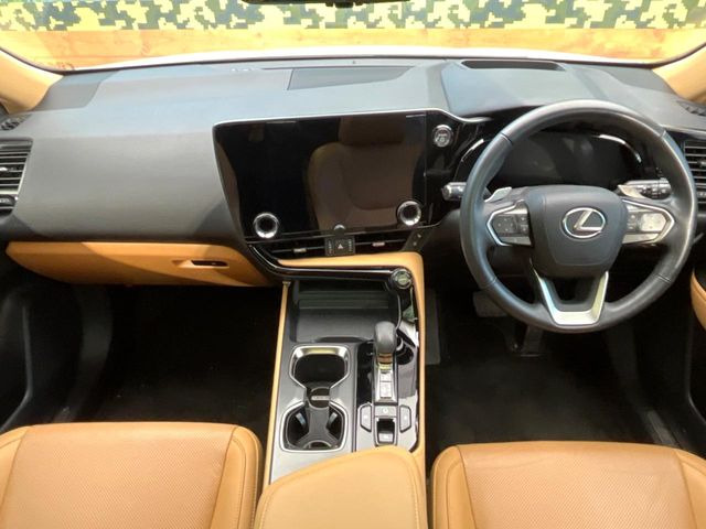 NX350h バージョンL