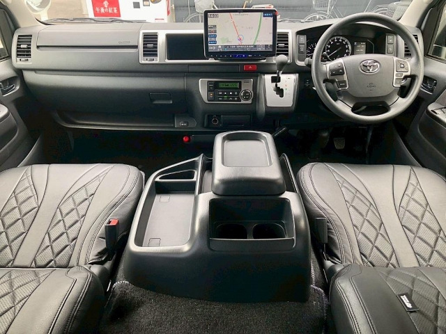 ハイエース2.7 GL ロング ファインテックツアラー 4WD