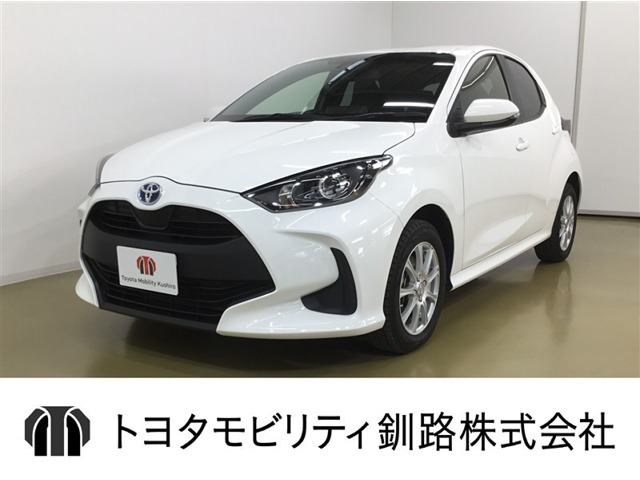 ヤリス1.5 ハイブリッド X E-Four 4WD