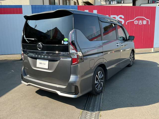 セレナ2.0 ハイウェイスターV