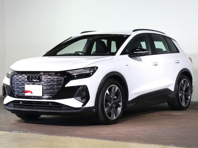Q4 e-tron45 Sライン