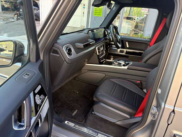 GクラスG400d AMG ライン 4WD