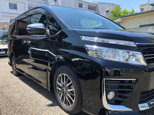 ヴォクシー2.0 ZS 煌
