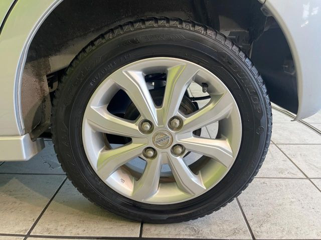 �y����14�C���`�A���~�z�C�[���z�O�ςɃ}�b�`���������A���~�z�C�[���𑕒����Ă���܂��B�e��ЊO�A���~�z�C�[����A�X�^�b�h���X�^�C�����戵�����Ă���܂��B���񂲑��k����������