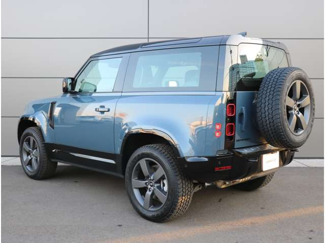 ディフェンダー90 Xダイナミック HSE 3.0L D350 ディーゼル 4WD