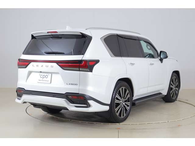 LX600 4WD