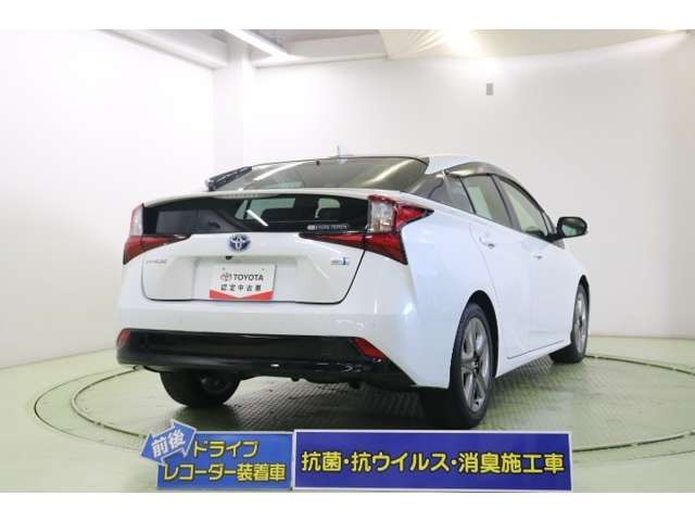 プリウス1.8 S ツーリングセレクション