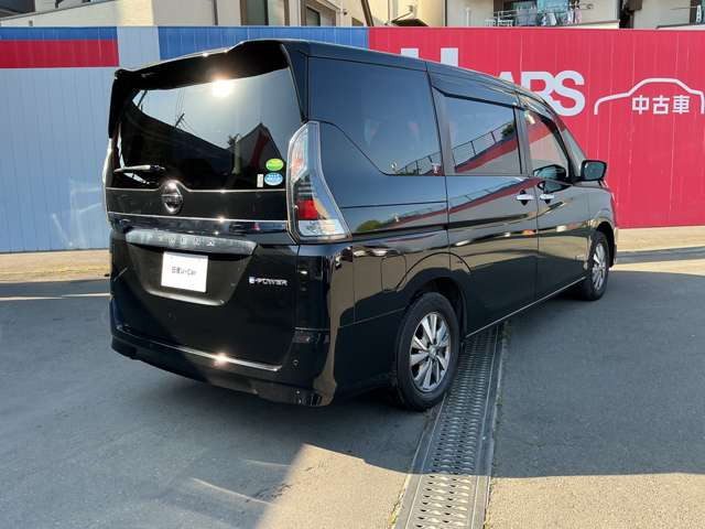 セレナ1.2 e-POWER XV