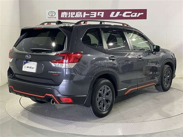 フォレスター2.0 エックスブレイク 4WD
