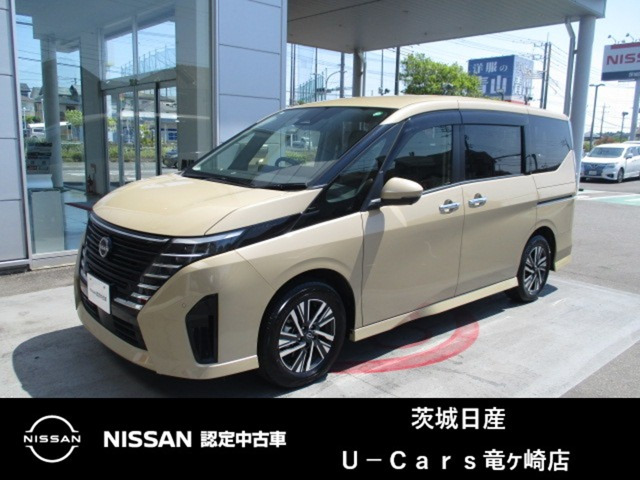 セレナ1.4 e-POWER ハイウェイスターV