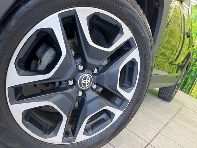 �y����19�C���`�A���~�z�C�[���z�O�ςɃ}�b�`���������A���~�z�C�[���𑕒����Ă���܂��B�e��ЊO�A���~�z�C�[����A�X�^�b�h���X�^�C�����戵�����Ă���܂��B���񂲑��k����������